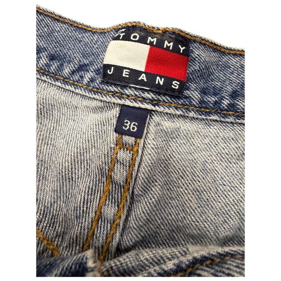 Vintage Tommy Jeans Denim Shorts Mens Size 36 Light Wash 90s Flag Logo Relaxed - Picture 3 of 4
